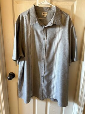 Haggar Gray Short-Sleeve Button Down Bowling Style Shirt